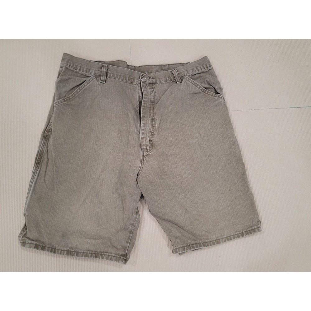 Wrangler Hero Jean Shorts tan mid thigh painter pockets size 36 great condition